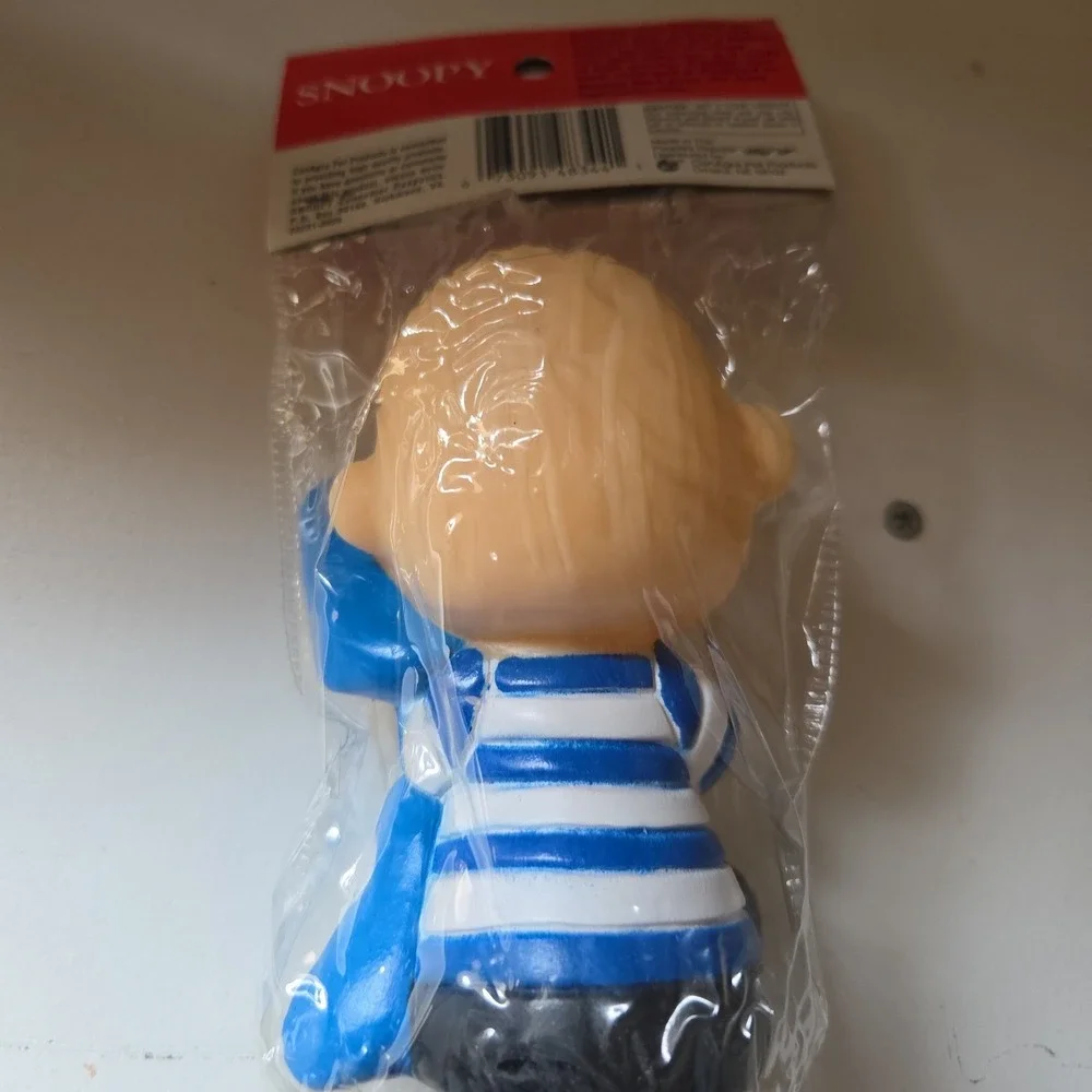 Vintage Peanuts Snoopy LINUS Vinyl Squeak Dog Toy 5